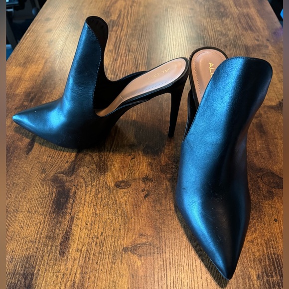 NWOT Black Aldo Slip On stiletto Heels size 11 - Picture 2 of 5